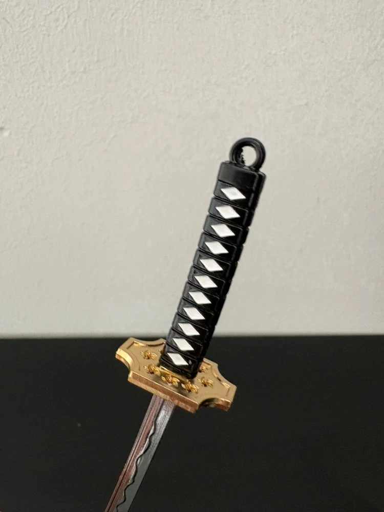Mini Katana – černá s růžovým zdobením