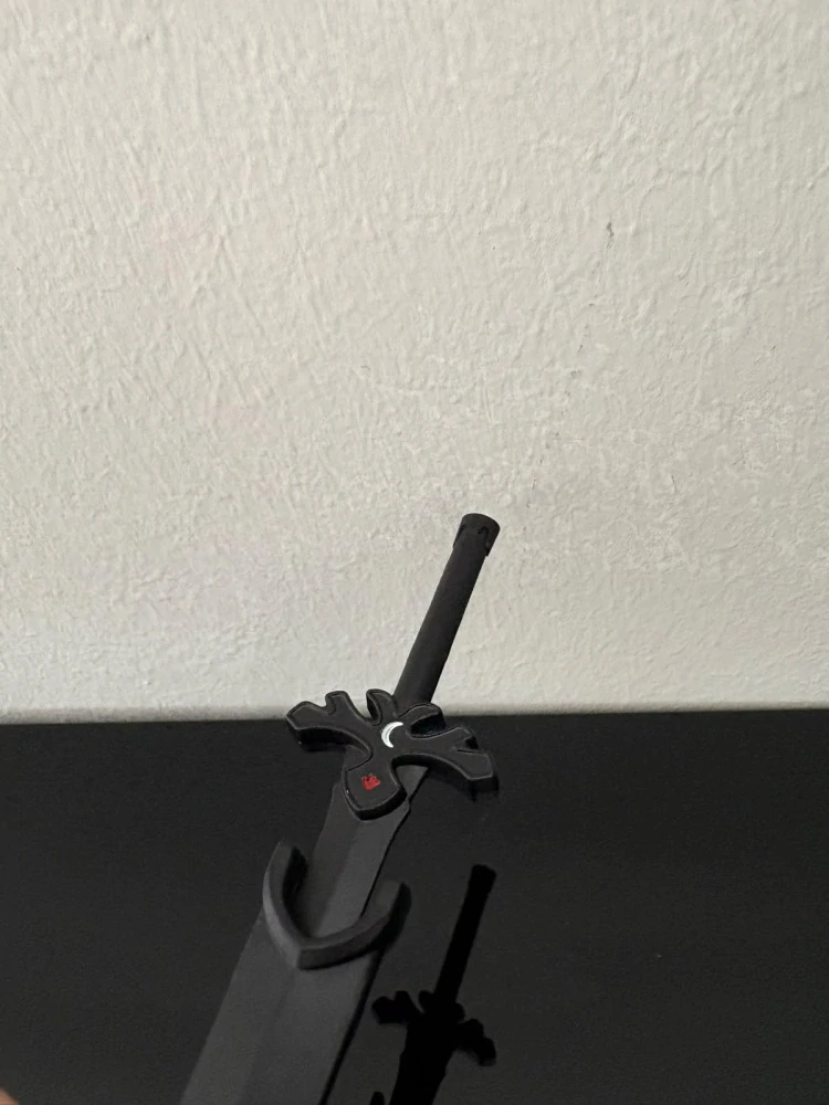 Mini Meč – Černý s červenými detaily