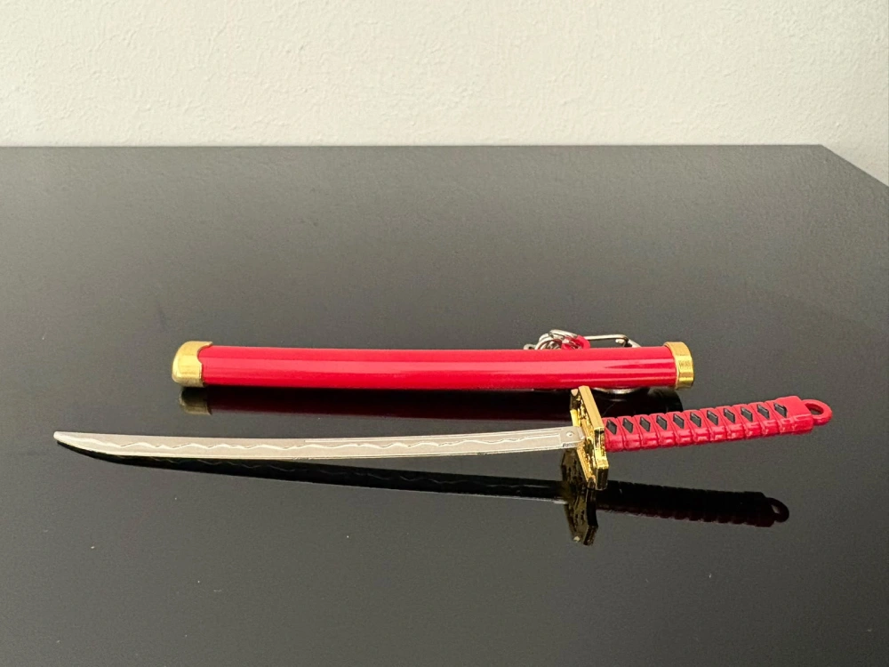 Mini Katana – Červená se zlatými detaily